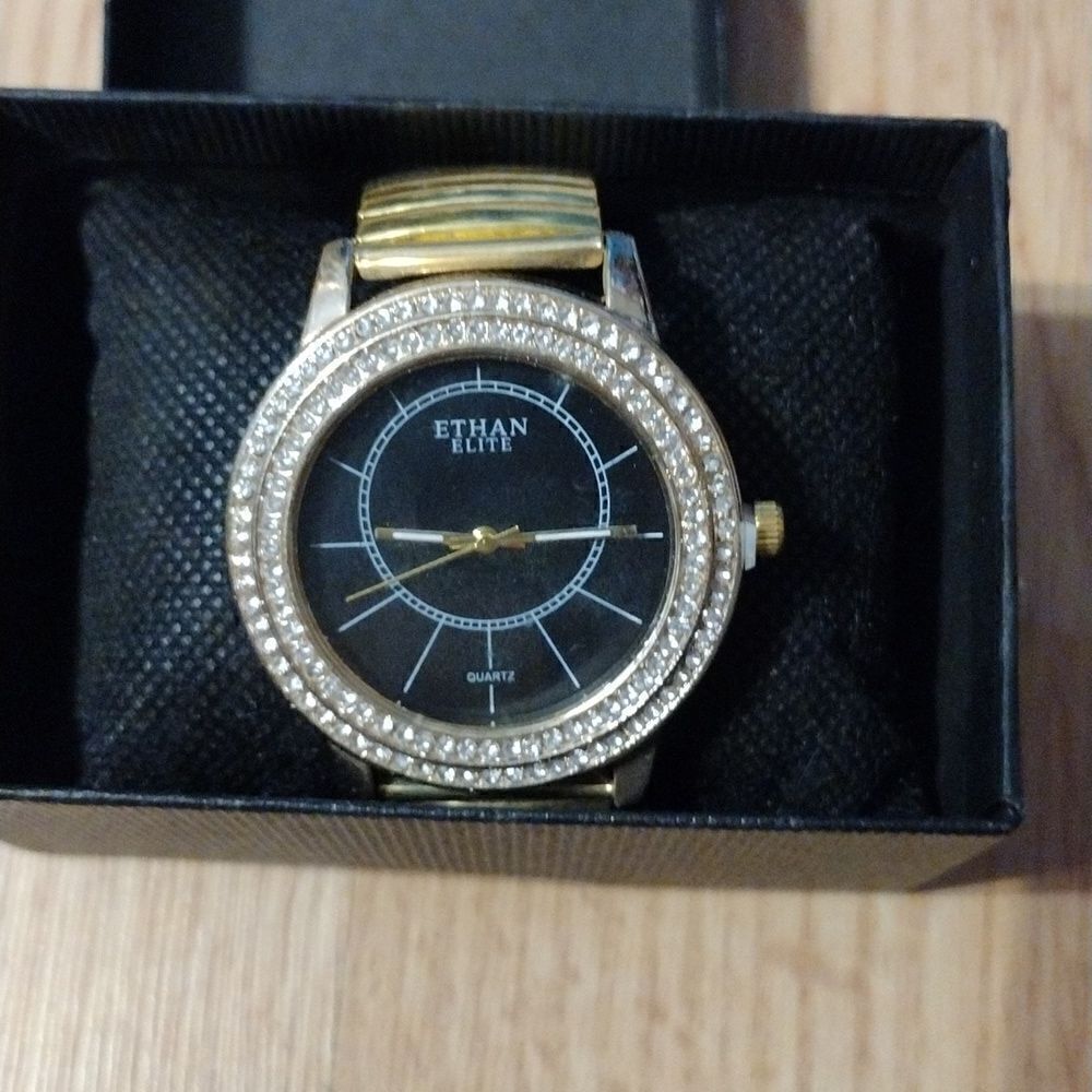 Ethan Elite Watch